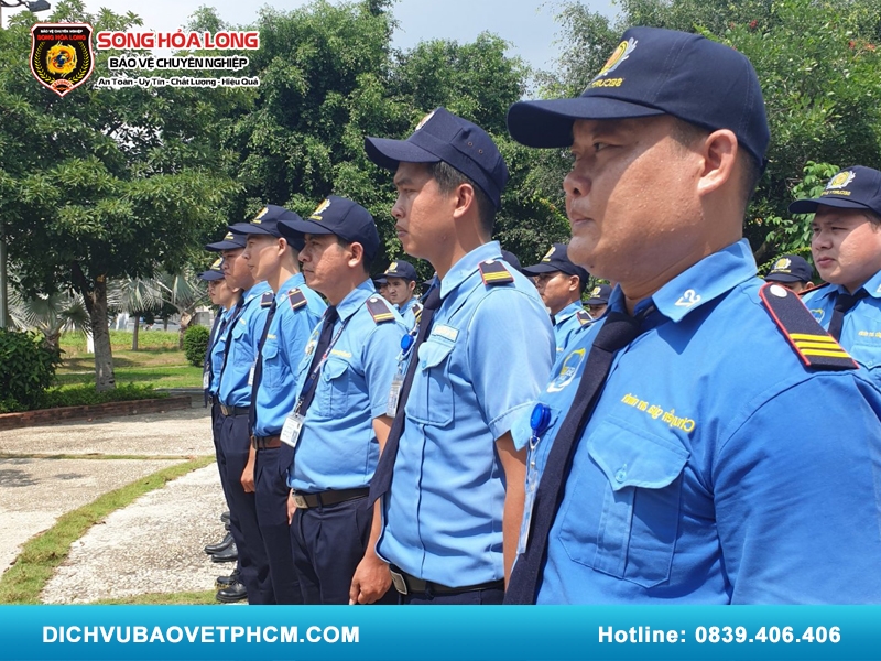 Giá dịch vụ bảo vệ tại TPHCM bao nhiêu?