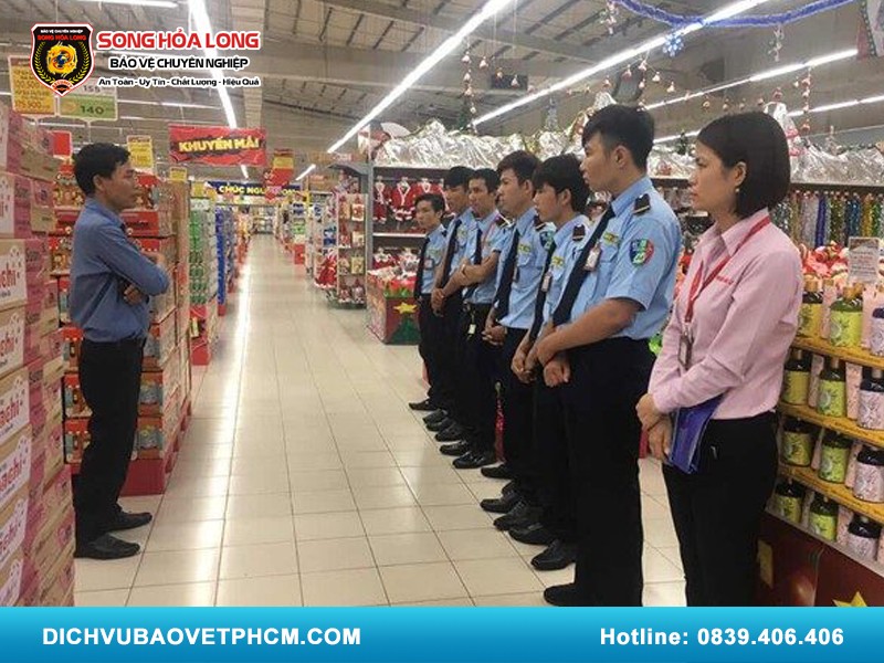 Vệ sĩ của ca sĩ Mỹ Tâm