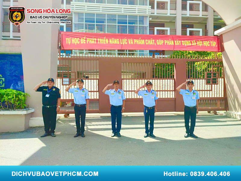 Bảo vệ trường học có được tăng lương không?